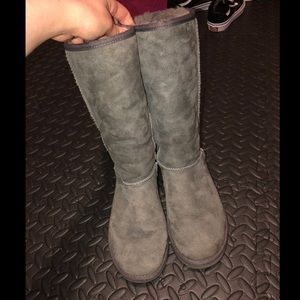 Tall Grey Uggs